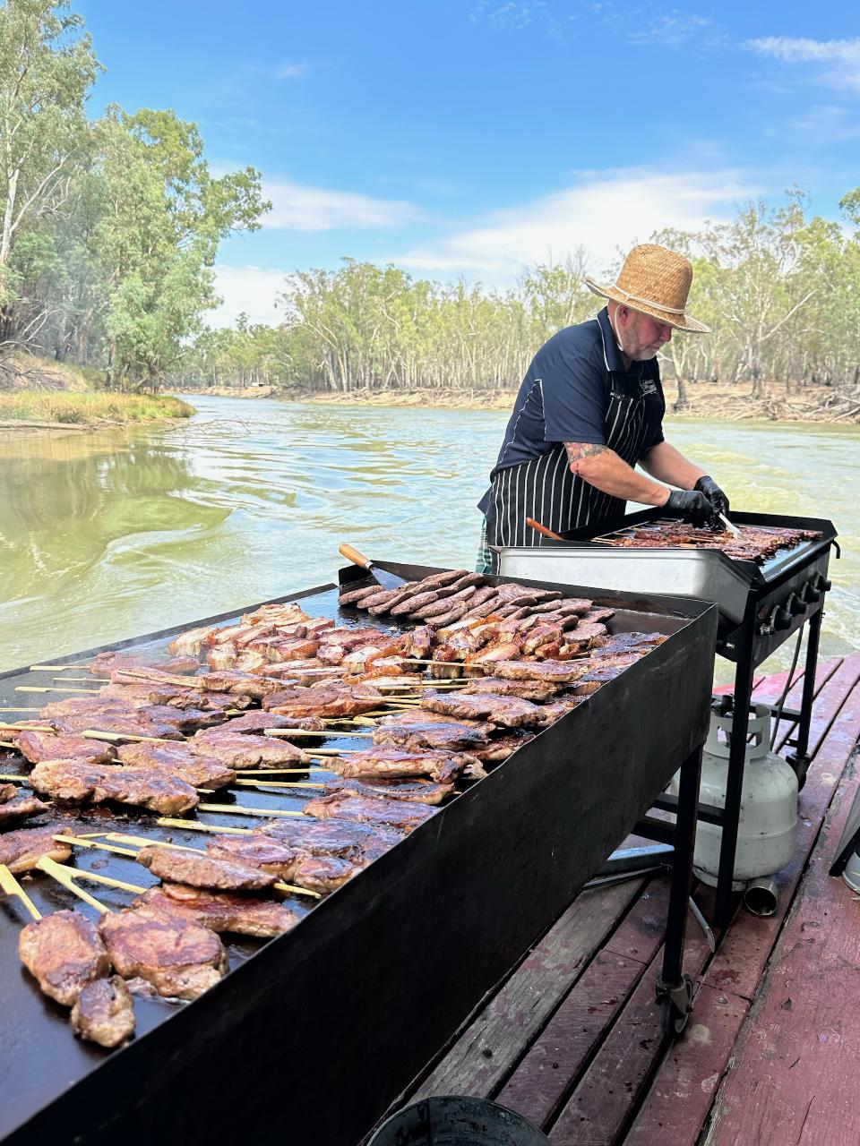 5-Hour April 10th, Murray–Goulburn Junction Cruise with BBQ Lunch.