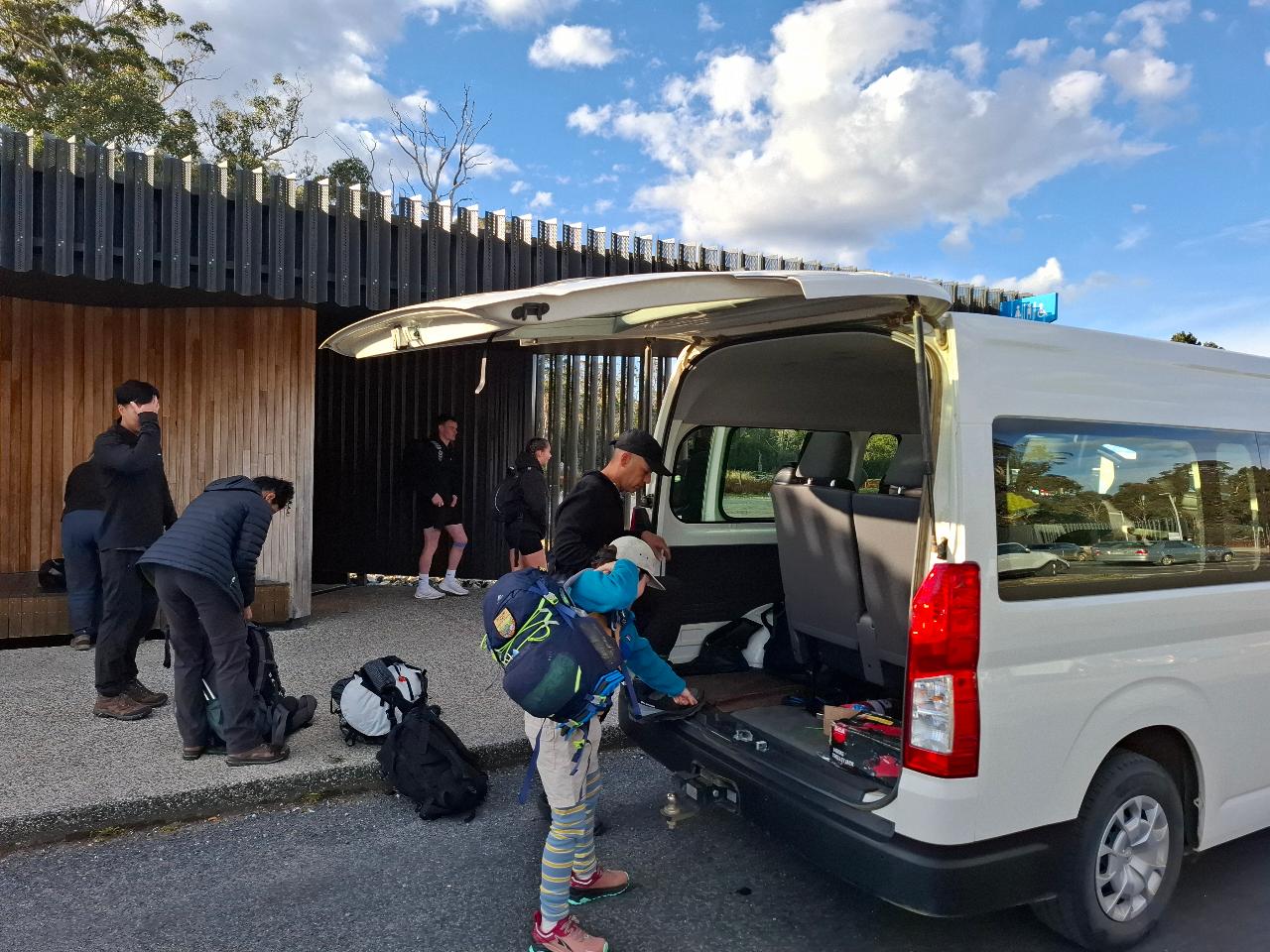 Deloraine to Cradle Mountain WINTER TRANSPORT
