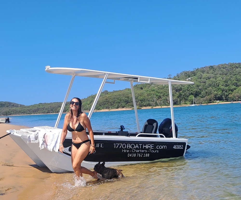 Runabout Boat Hire