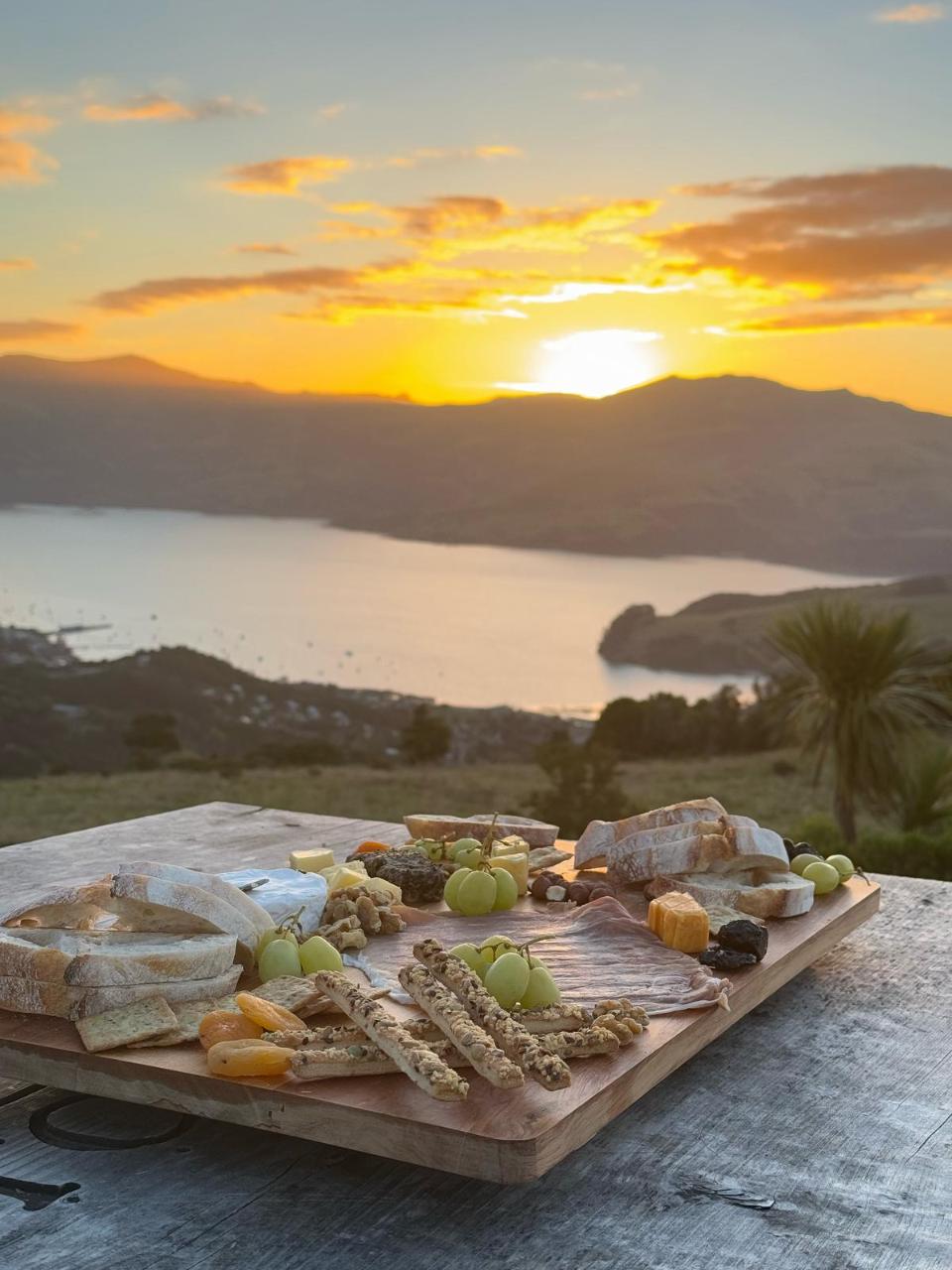 Astronomy Bites - Sungazing to Stargazing with Grazing Platter