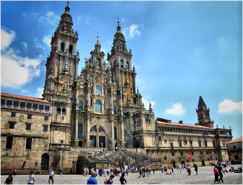 Camino de Santiago self-guided bike tour, Essential