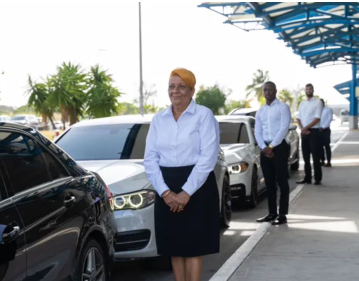 Private Luxury Airport Tansfers - South Coast