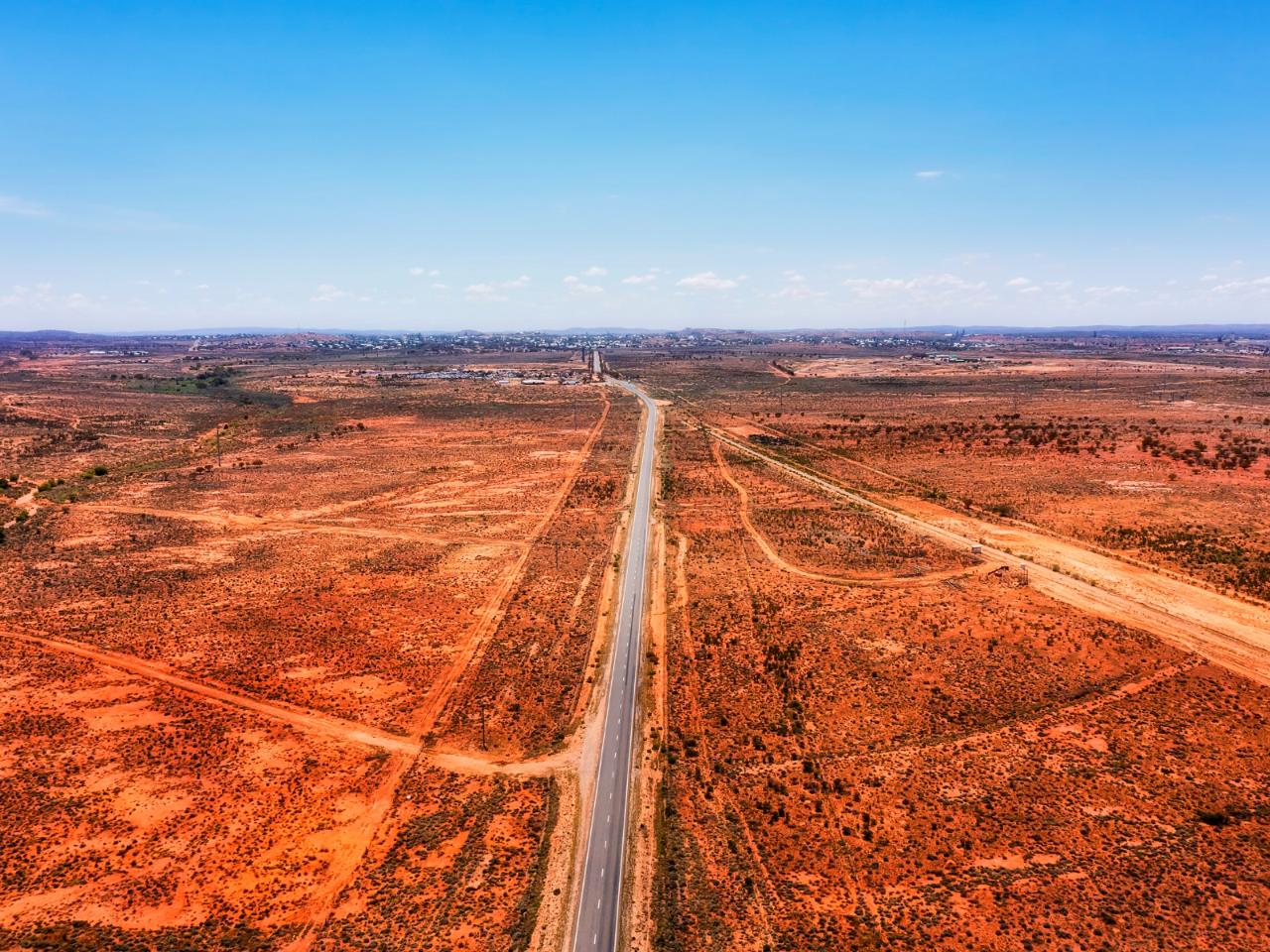 Flight North Along the Barrier Ranges
