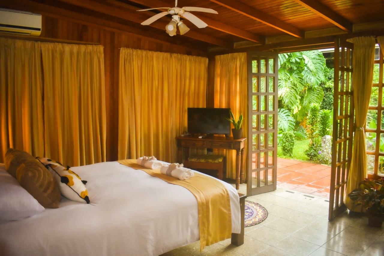 Habitación Orosi