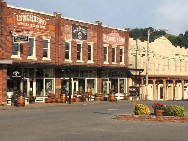 Jack Daniel's & Arrington Vineyards Day Trip from Nashville