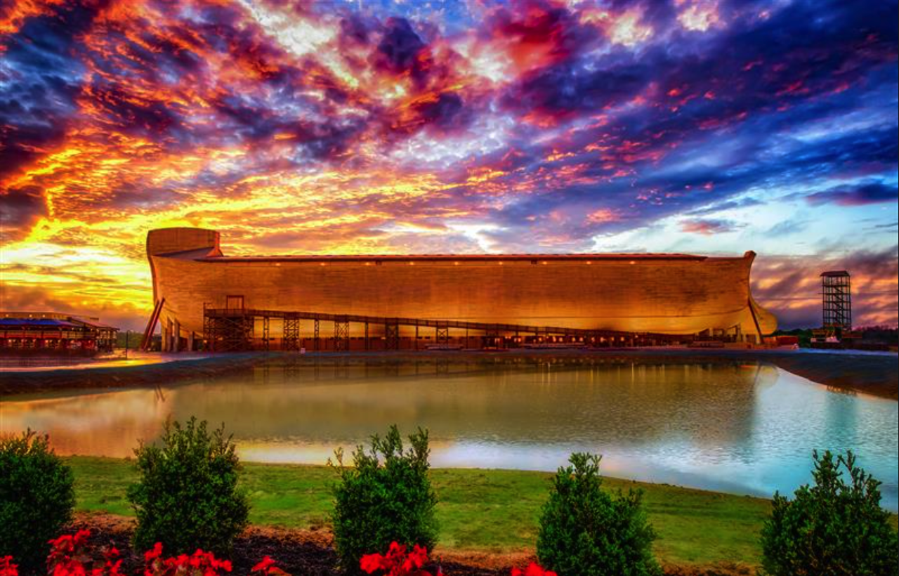 One-Day Round Trip Tour: Nashville to Ark Encounter