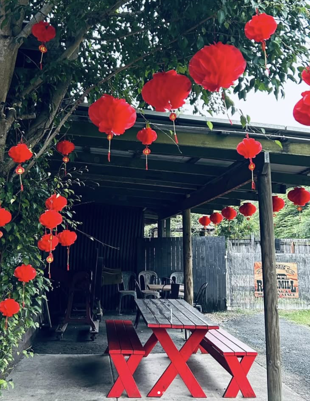 Red Table Package - Adults’ Celebrations