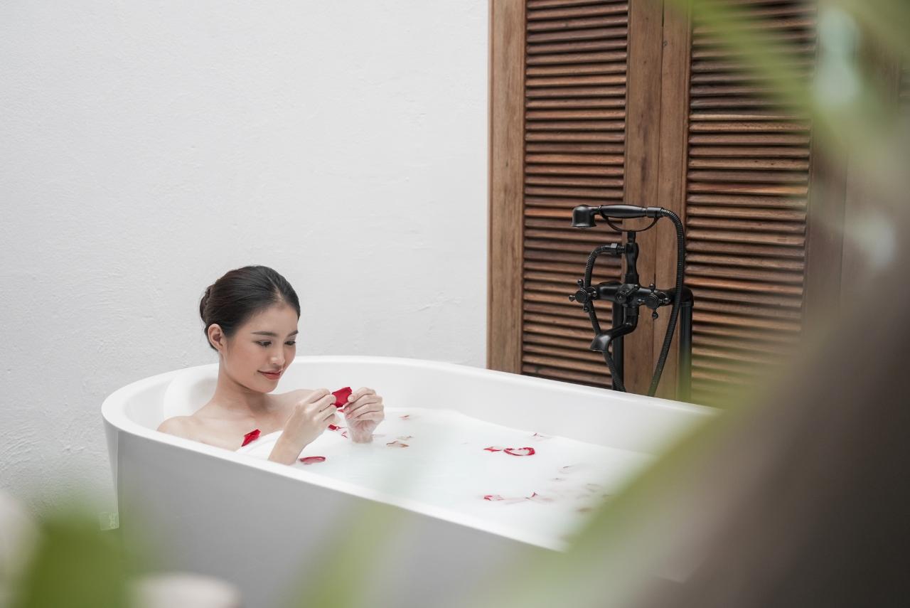 Aromatherapy Milk Bath by Oasis Spa 