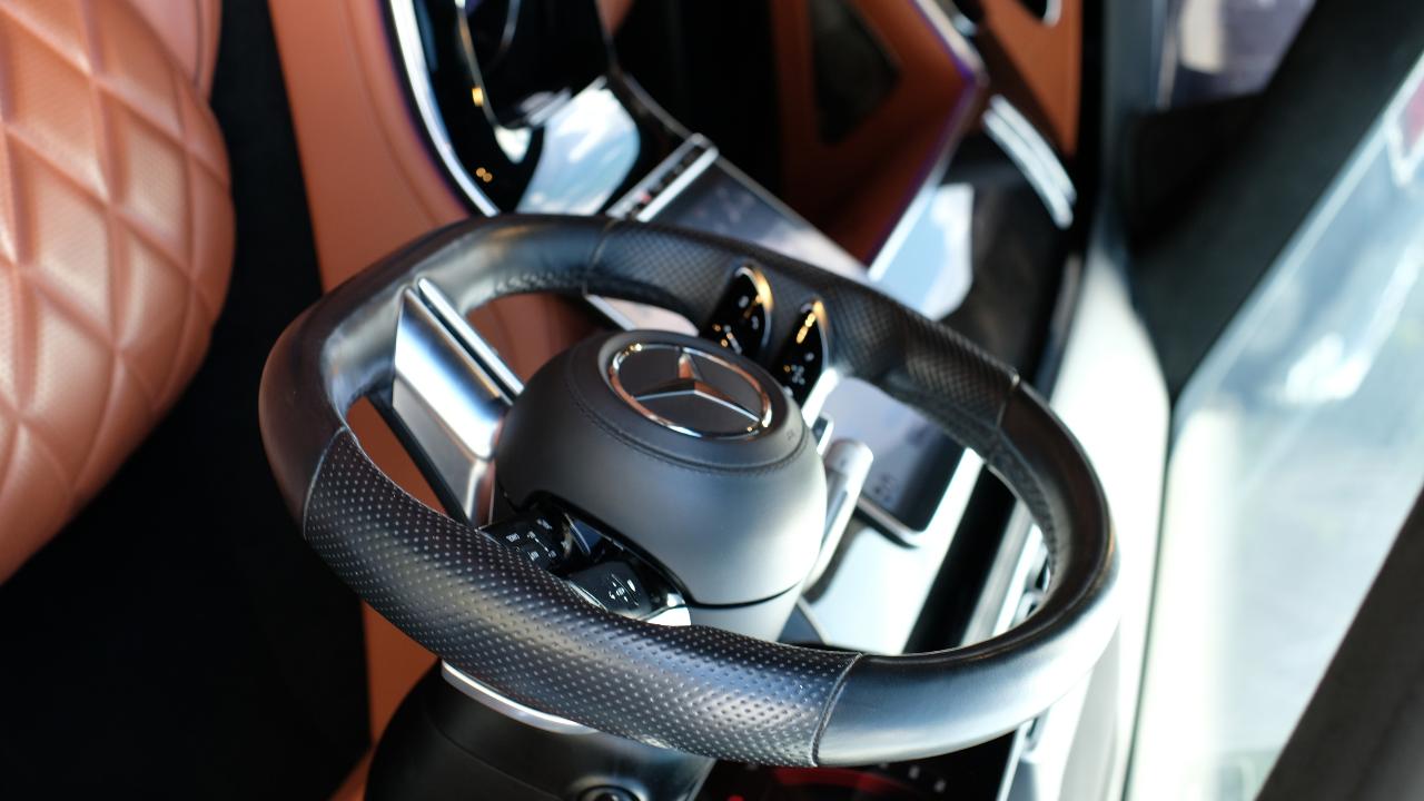 Benz S-Class Private Transfer – Airport Pickup to All Areas in Phuket