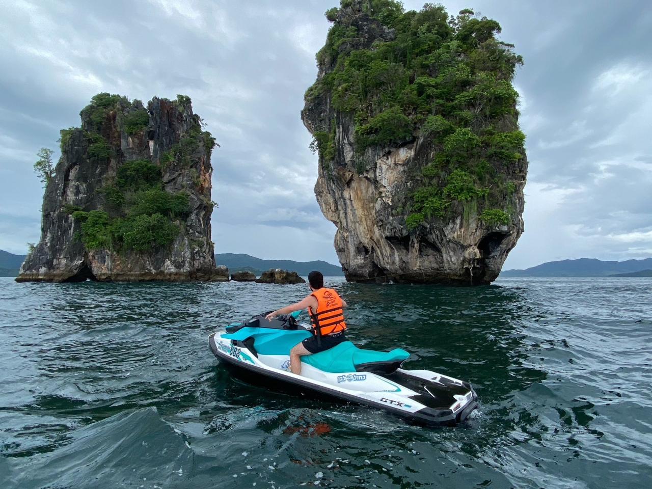 Jet Ski – 6 Island Experience