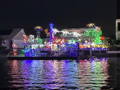 1 hour Christmas Lights Cruise 2025