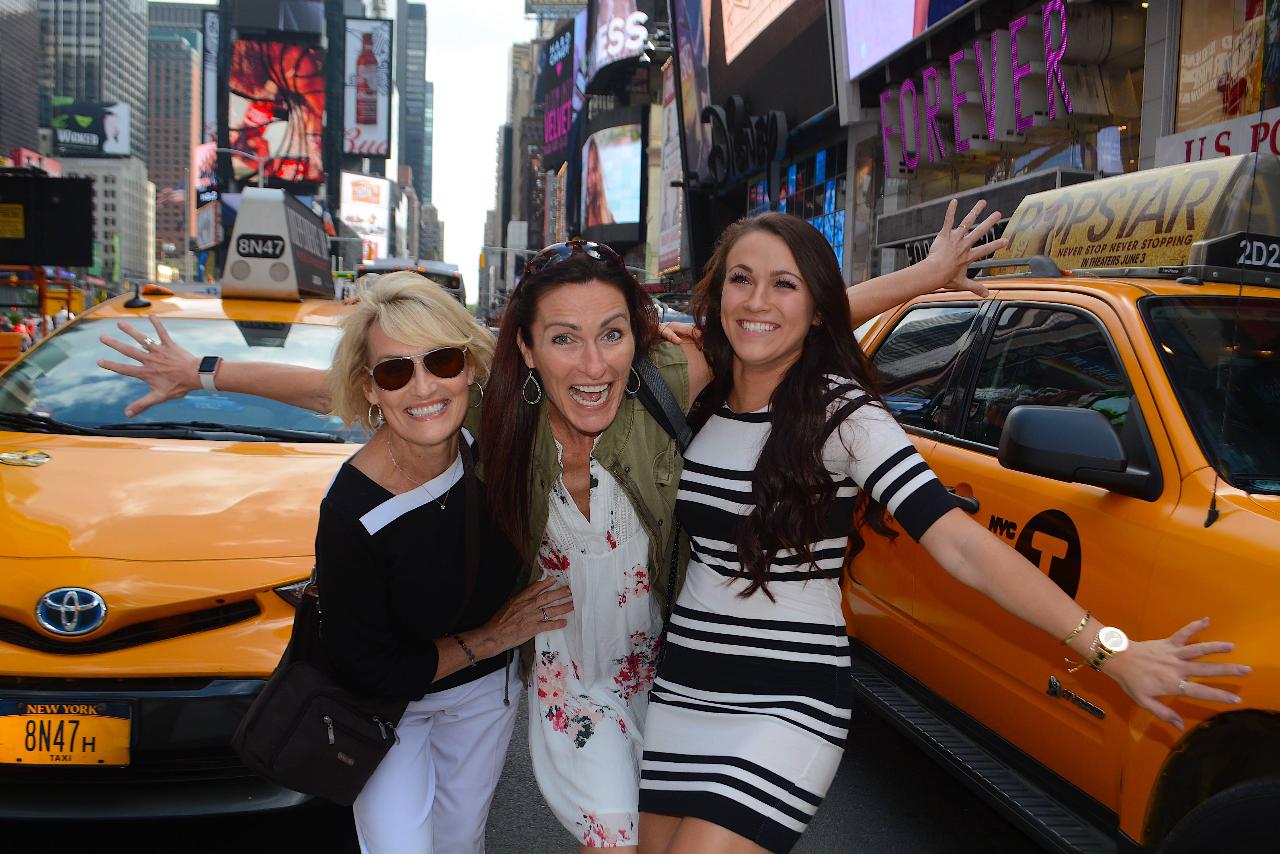 (2 Hours) Best of New York Private Photo Tour with Personal Photographer