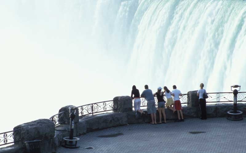 Mississauga To Niagara Falls Half Day Private Tour (Upto 6 people For 6 hours)