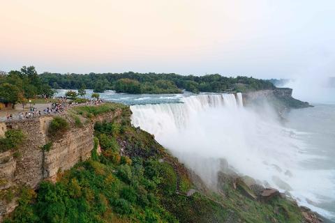 Hamilton To Niagara Falls Small Group Custom Tour (1-6-people)