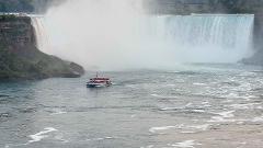 Oakville To Niagara Falls Day Tour (Small Group Tour. Boat Cruise & Wine Tasting Included)