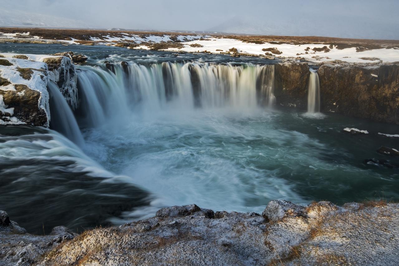 Scarborough To Niagara Falls Half Day Private Tour (upto 4 people)