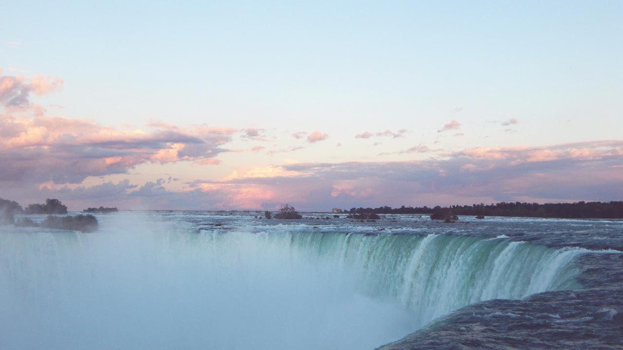 Niagara Falls Tour From Burlington (Pickups From Burlington)