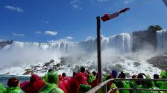 Hamilton To Niagara Falls Private Tour Upto 28 People 