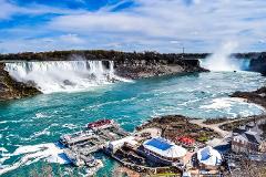 Toronto to Niagara Falls Canada Day Tour