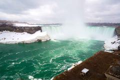 Scarborough to Niagara Falls Half Day Luxury Private Tour (upto 10 people)