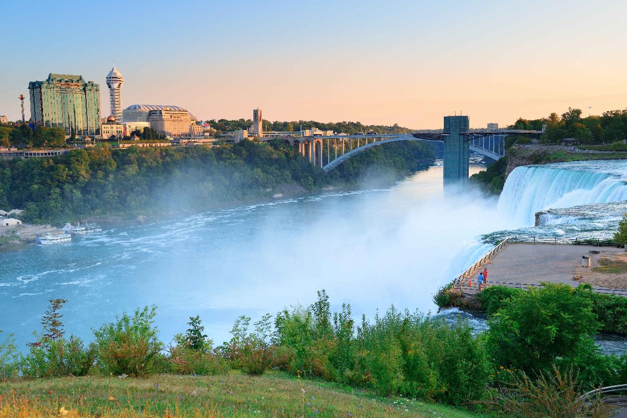 Milton To Niagara Falls Custom Private Tour For 28 People