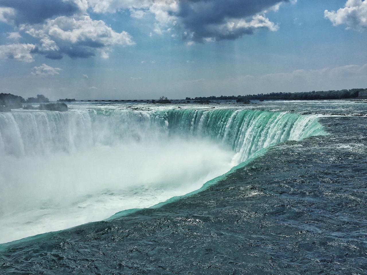 Best Value Hamilton to Niagara Falls Day Tour (Pickups From Hamilton)