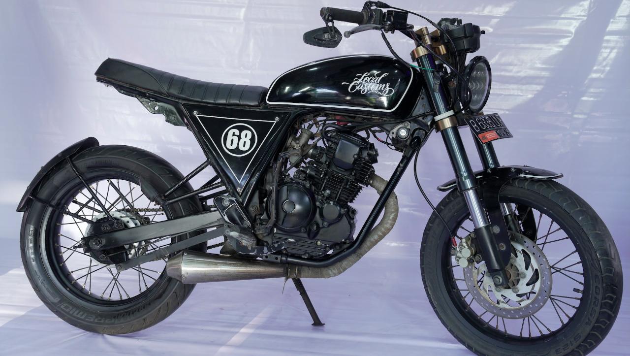 Yamaha Black Scorpio