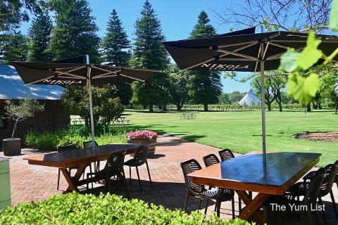 b01a1f21e26d45d3b1043f10380efc0aNikola_Estate_Swan_Valley_Wines_12