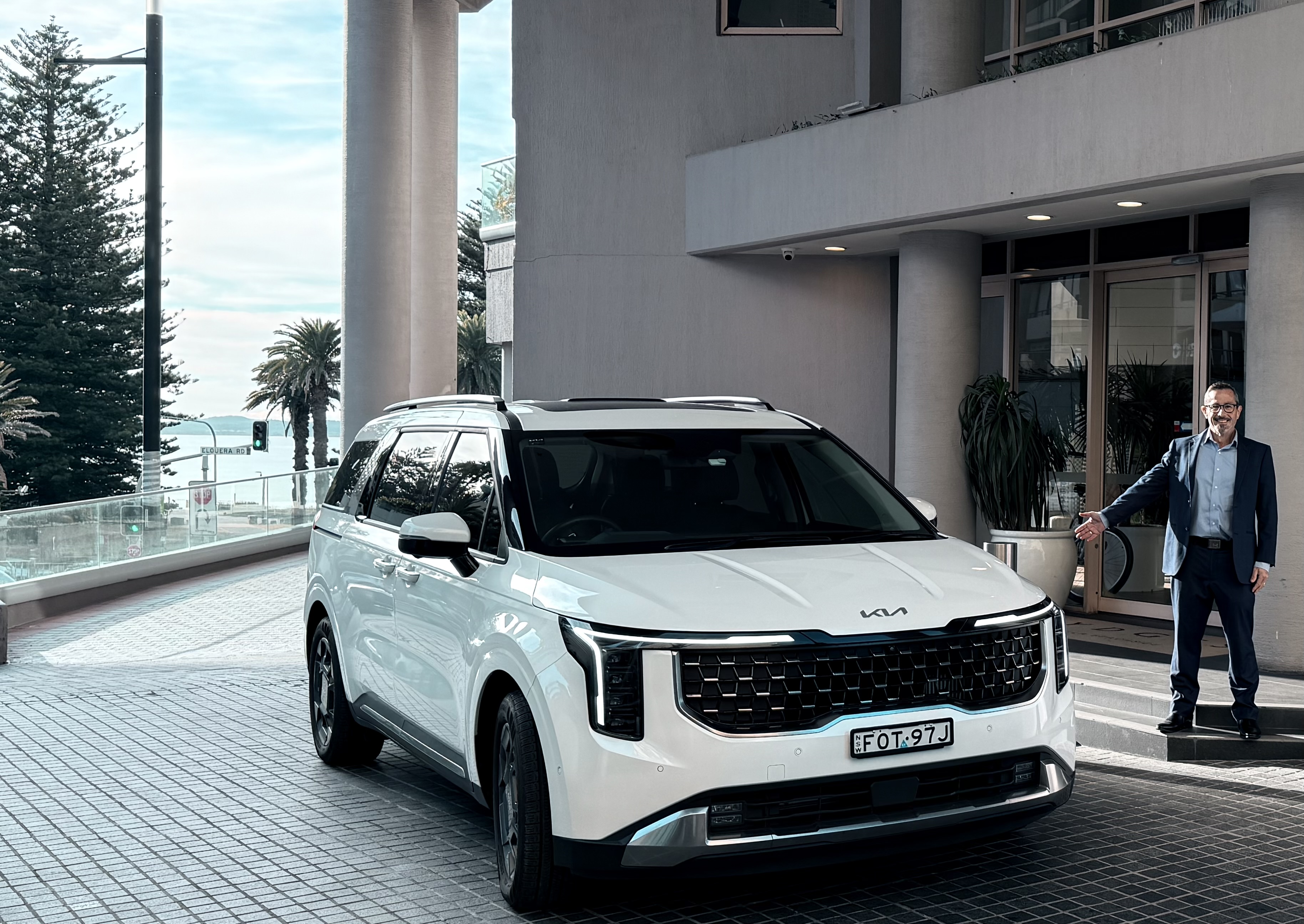 4 Hour Unlimited kms  Private Driver (1-7 People)