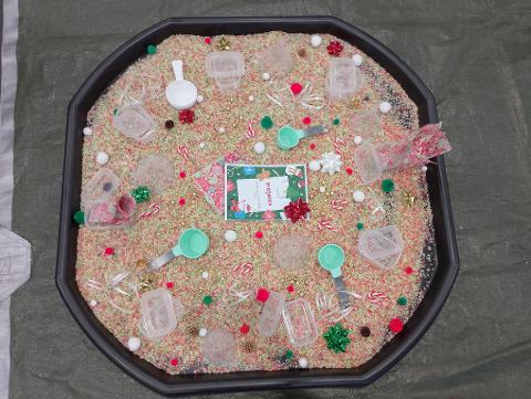 Sensory/messy play - Creative Explorers