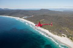 Saffire Private Wineglass Bay – Helicopter East Coast Scenic