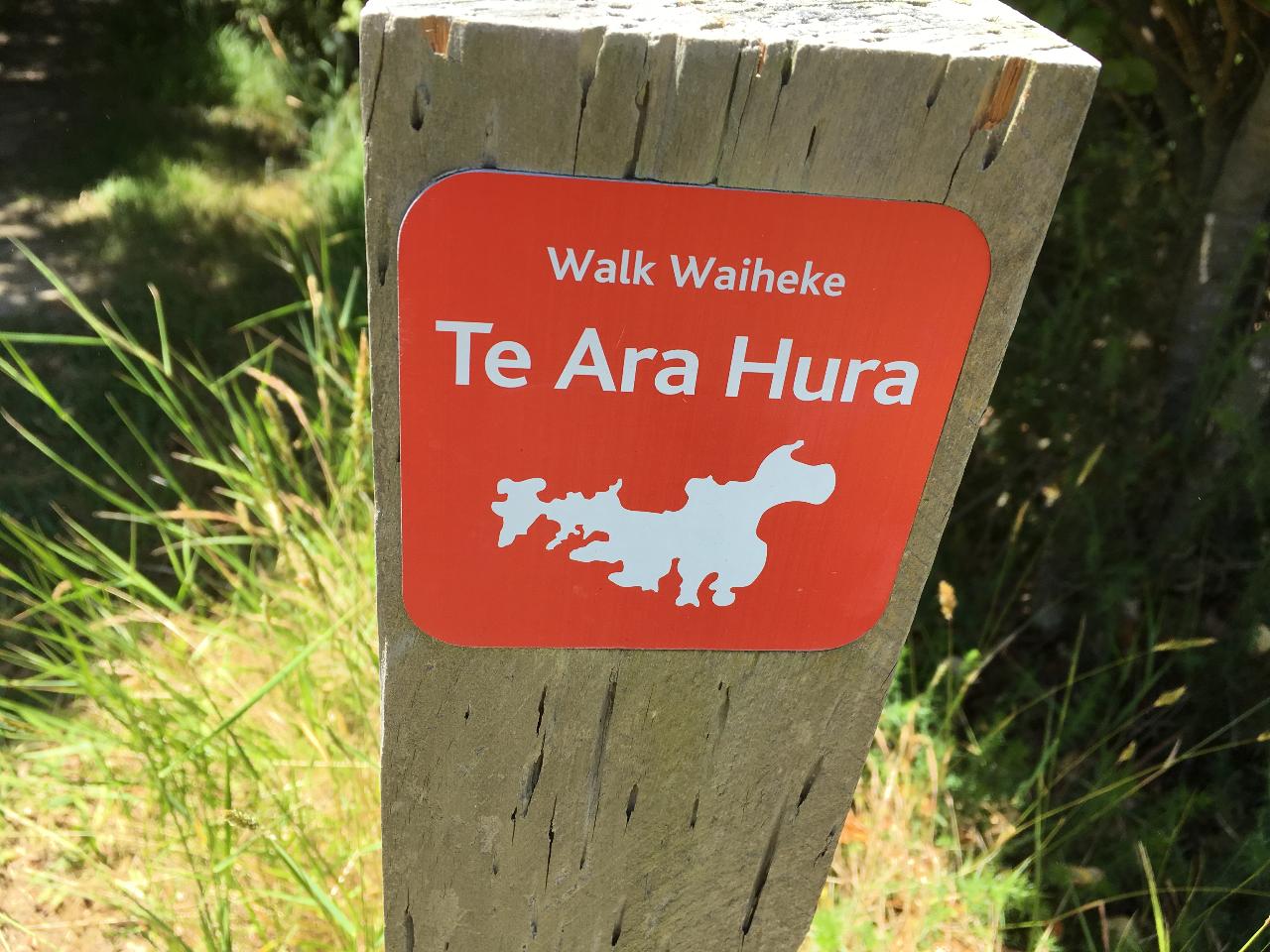 Te ARA HURA 85km 4 Day 3 Night Walking Adventure 