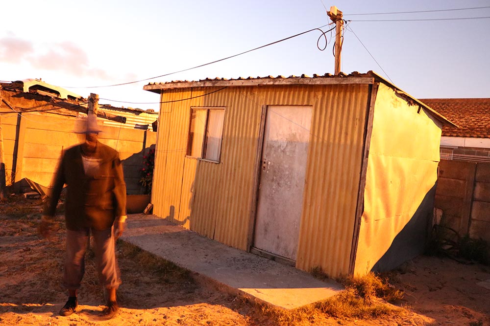 Theatre In The Backyard Cape Town Coffeebeans Routes Reservations