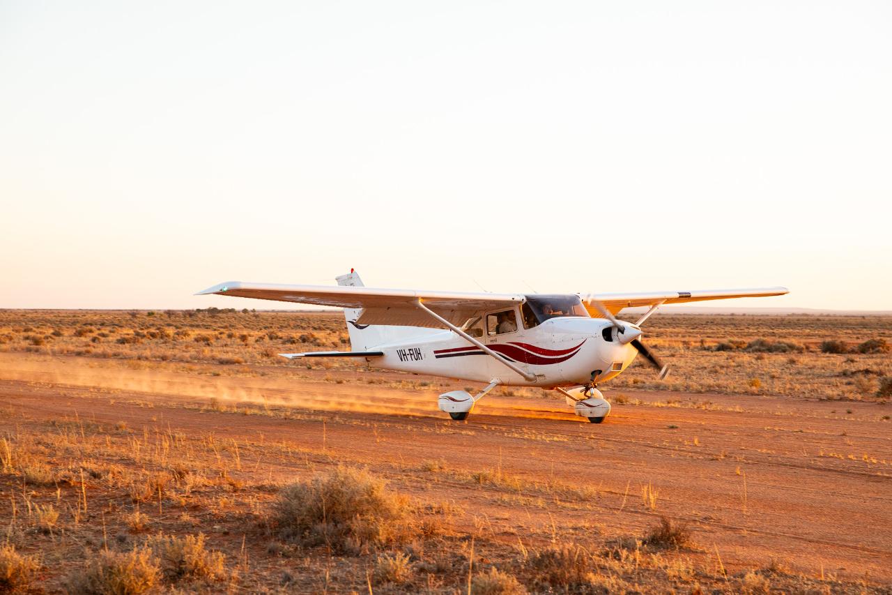 Lake Eyre Overnight Adventure 