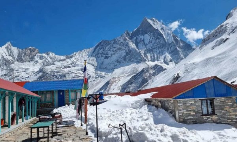 10 Days Annapurna Base Camp Trek