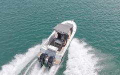 Half Day Fishing Charter for up to 5 people - 8 m center console - Price per person