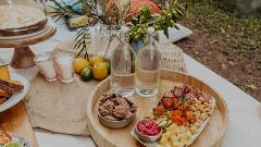 Picnic in the Orchard Tour