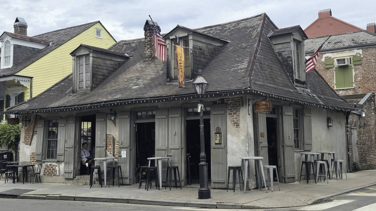 Private Tour - Last Fling in NOLA