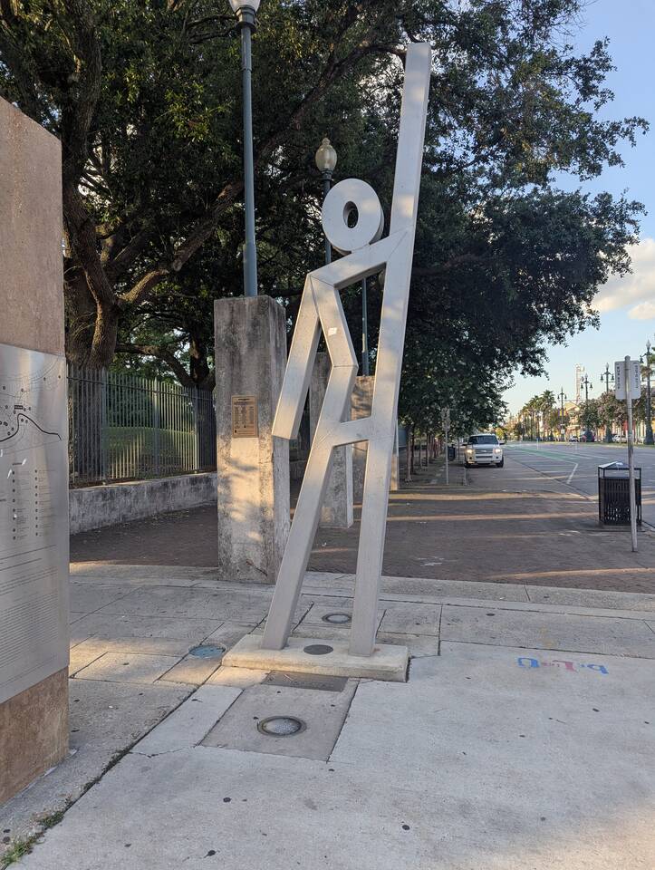 "No Walk Tour" - DayWalkers 