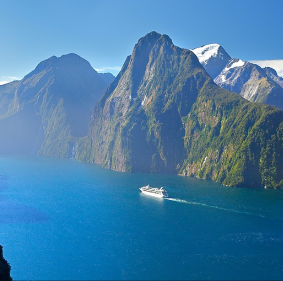 Milford Sound Heli-Cruise-Hike