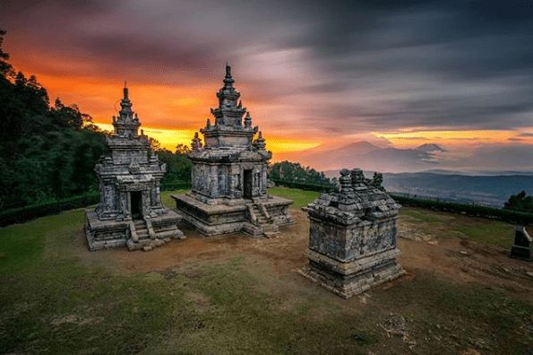 Gedong Songo Temples & Semarang Old City Tour