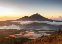 Mount Batur Sunrise Trekking – Natural Hot Spring