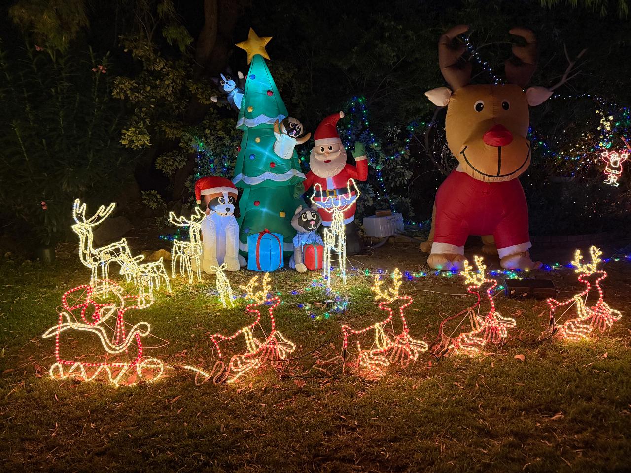 Christmas Lights by Road - 4:30pm Mandurah, 5:00pm Rockingham