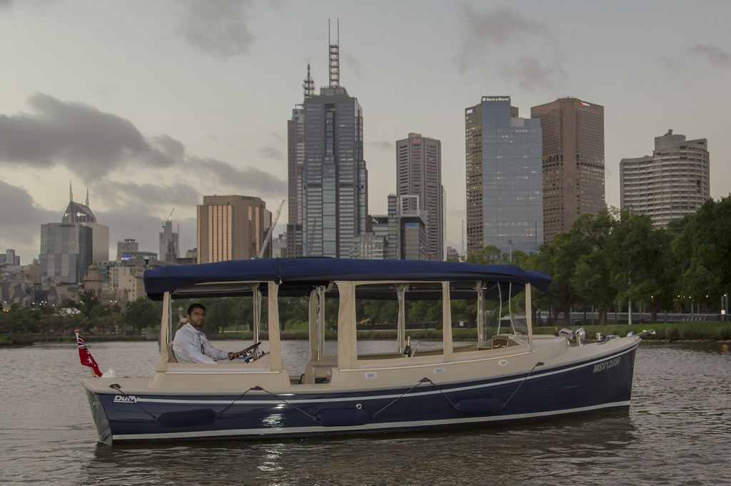 2 hour Luxury Private Cruise with Skipper for up to 10 passengers