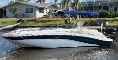 Hurricane 2486 24’ Deck boat