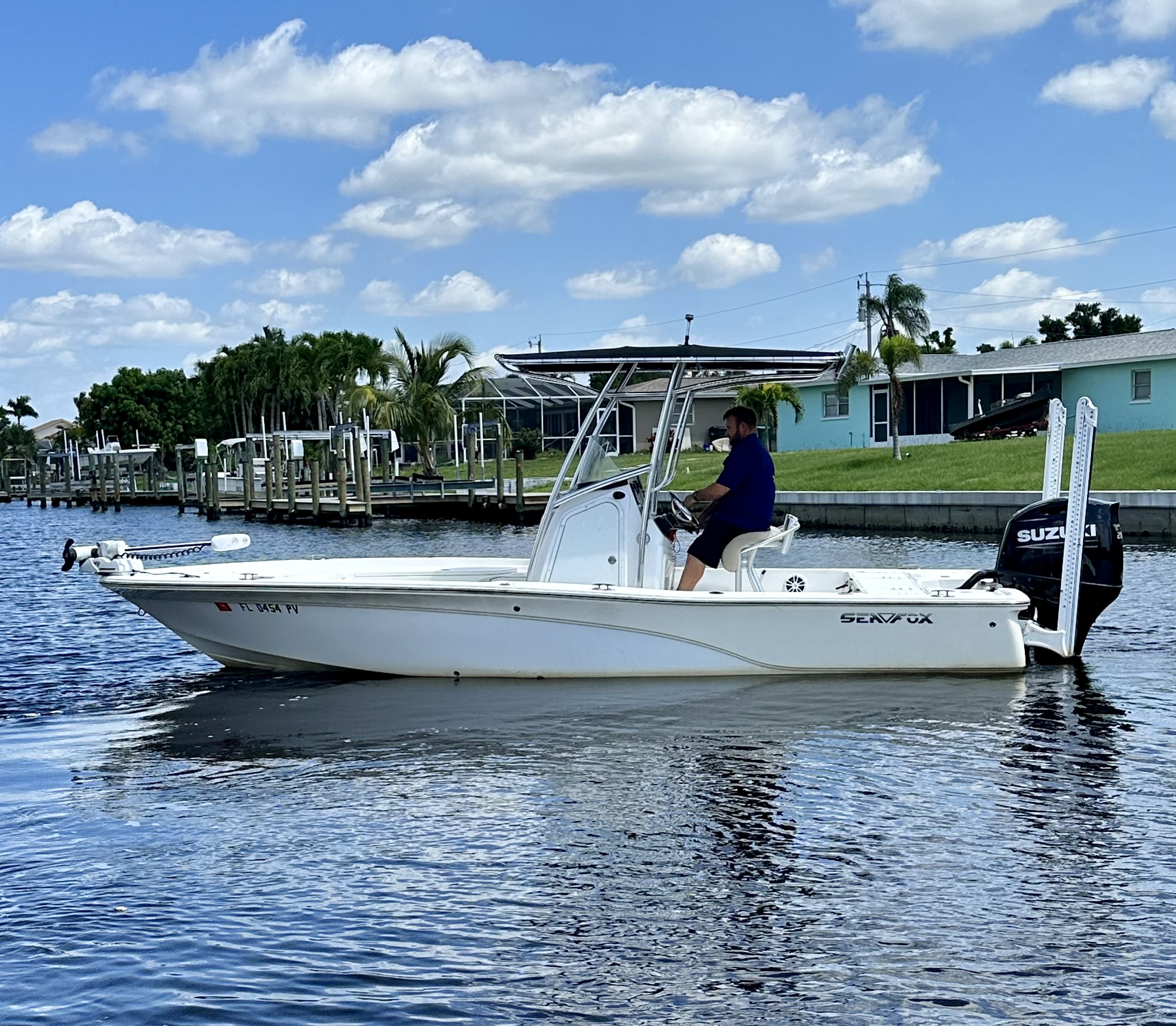 Sea Fox Bay boat 220 Viper - Caloosa River Inc Reservations