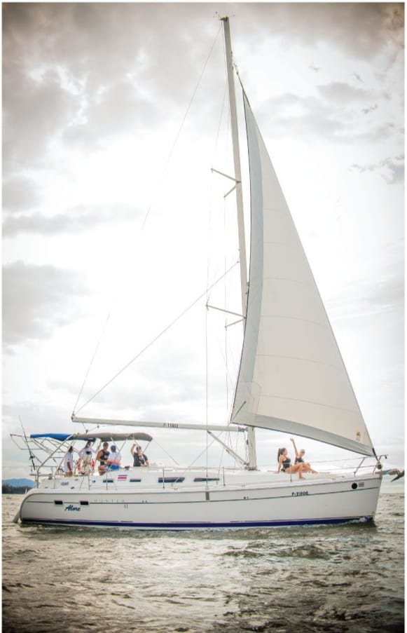 Public Sunset and Snorkeling Tour on Sailboat!