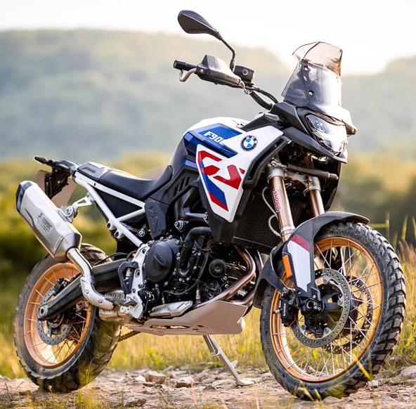 2026 BMW F900GS