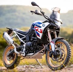 2026 BMW F900GS