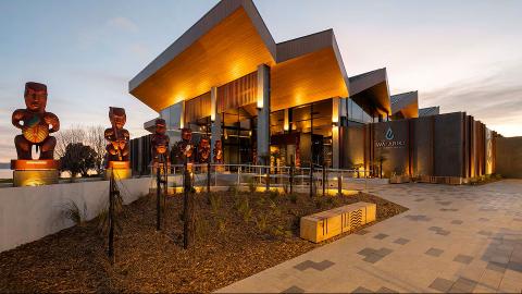 Tiaki Promise Tour & Luxury Spa Package - 9am to 3pm